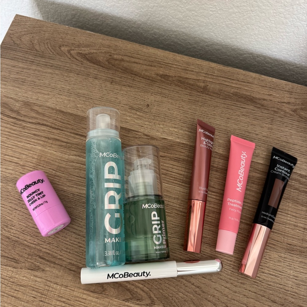 MCoBeauty Makeup Bundle